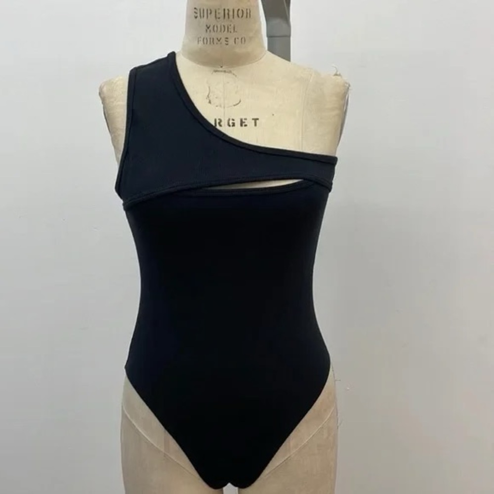 ZARA One shoulder Black Bodysuit with Chest Cutout